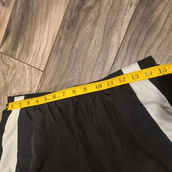 🏷3/$15🏷Champion Black Active Shorts with Drawstrings - Medium - Picture 2 of 7